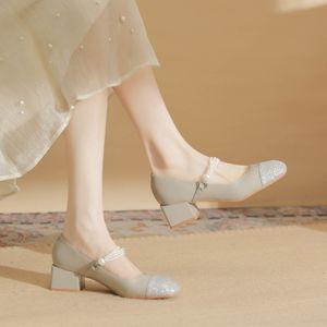 Pearl Top Shallow Thick Heels slider icon 3