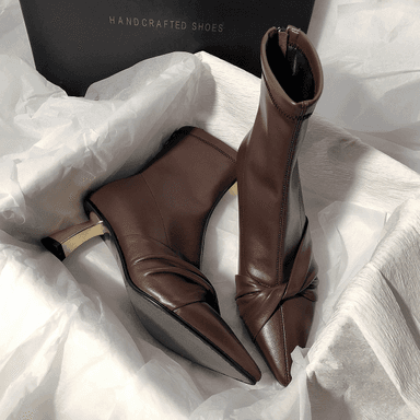 Pointed Heeled Boots