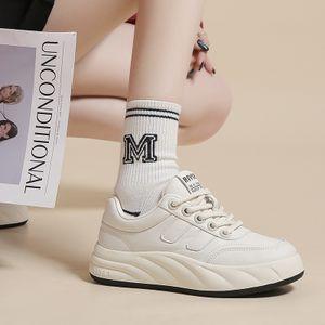 Korean thick-soled Sneakers slider icon 3